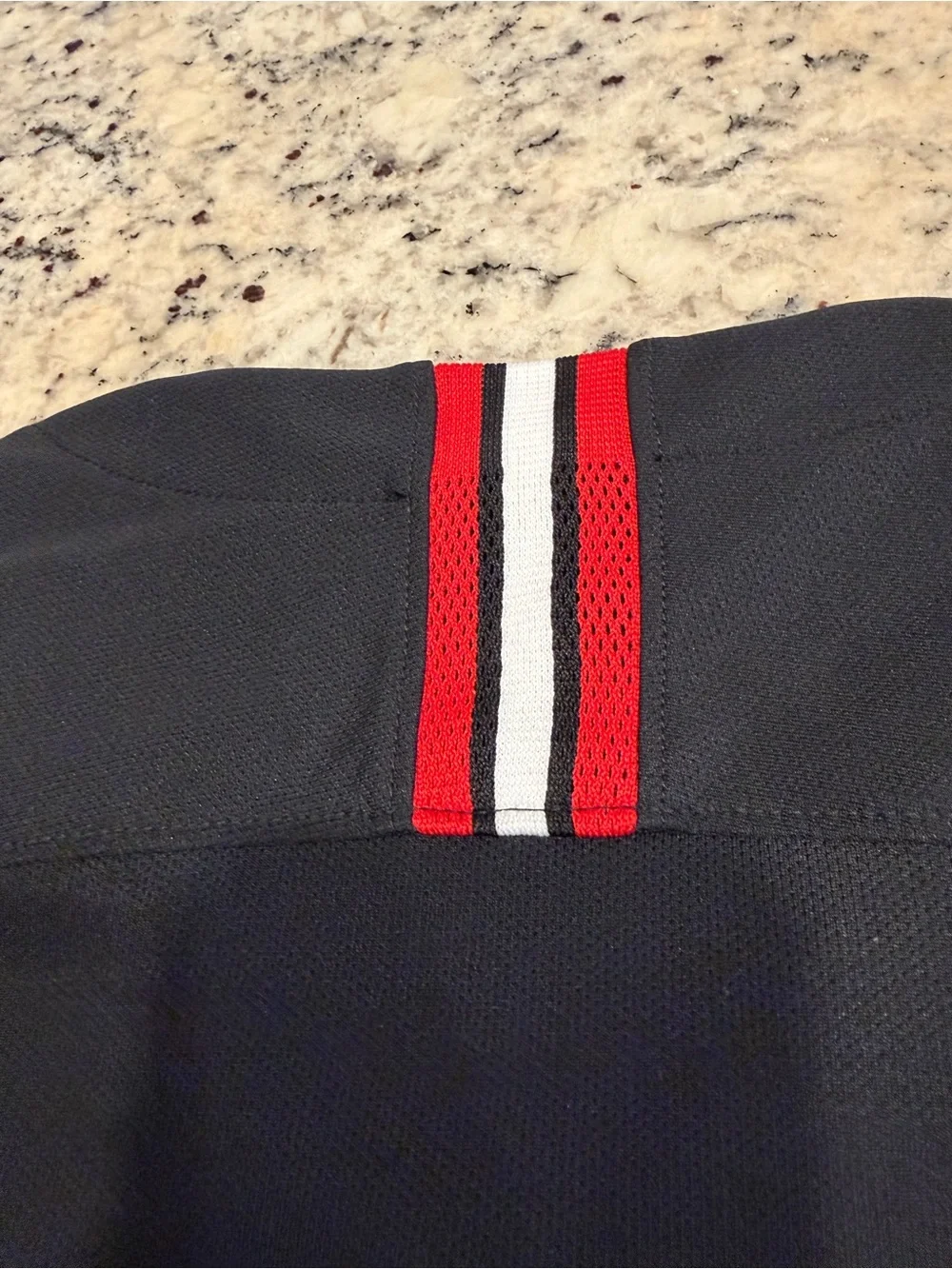 Paris Saint-Germain PSG x Jordan 2018/19 Third Jersey Men’s Medium Black
